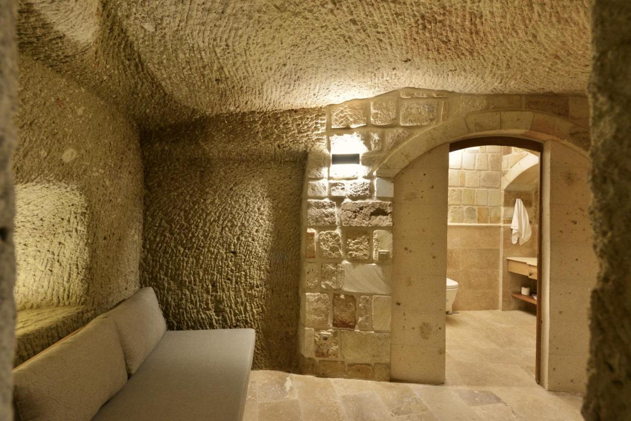 Evanthia Cave Suites อูร์กุบ ภายนอก รูปภาพ