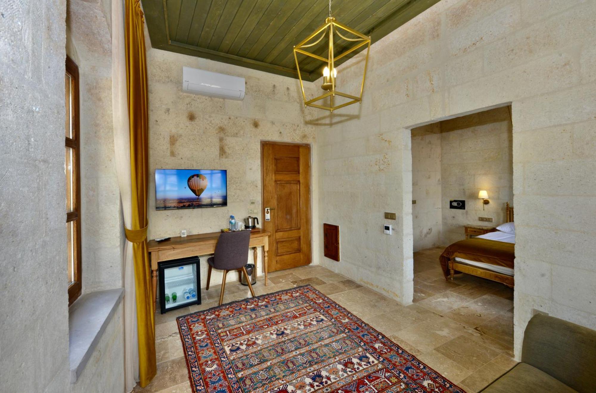 Evanthia Cave Suites อูร์กุบ ห้อง รูปภาพ