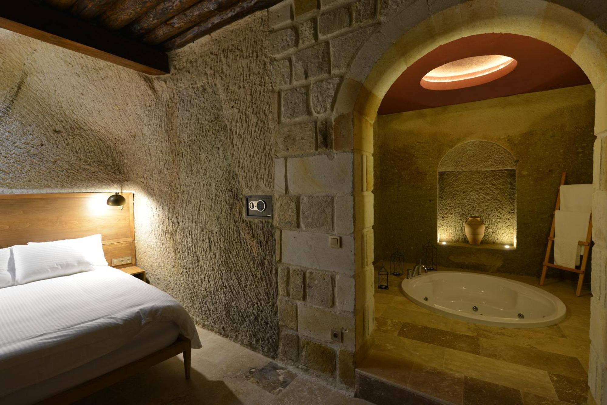 Evanthia Cave Suites อูร์กุบ ห้อง รูปภาพ